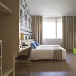 B&B Hotel Bergamo City מלון 3*