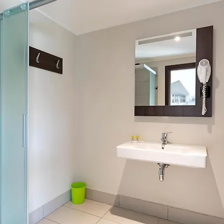 Hotel B&B Hotel Bergamo 3*