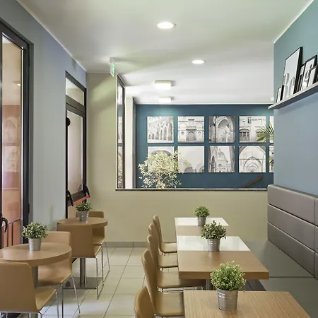 Hotel B&B Hotel Bergamo City 3*