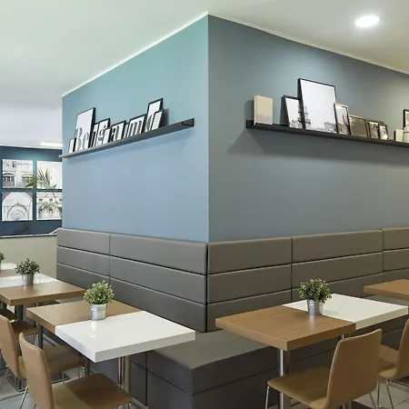 Hotell B&B Hotel Bergamo City Bergamo