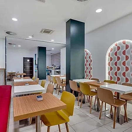 B&B Hotel Bergamo Hotel 3*