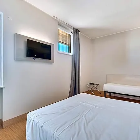 Hotel B&B Hotel Bergamo 3*