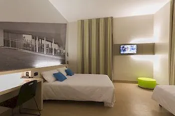Отель B&B Hotel Bergamo City Бергамо