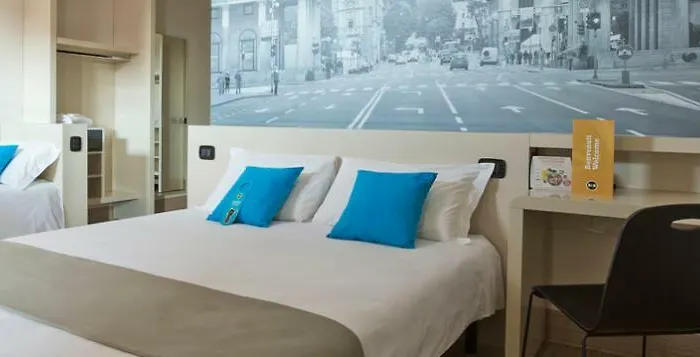 B&B Hotel Bergamo City Hotel 3*